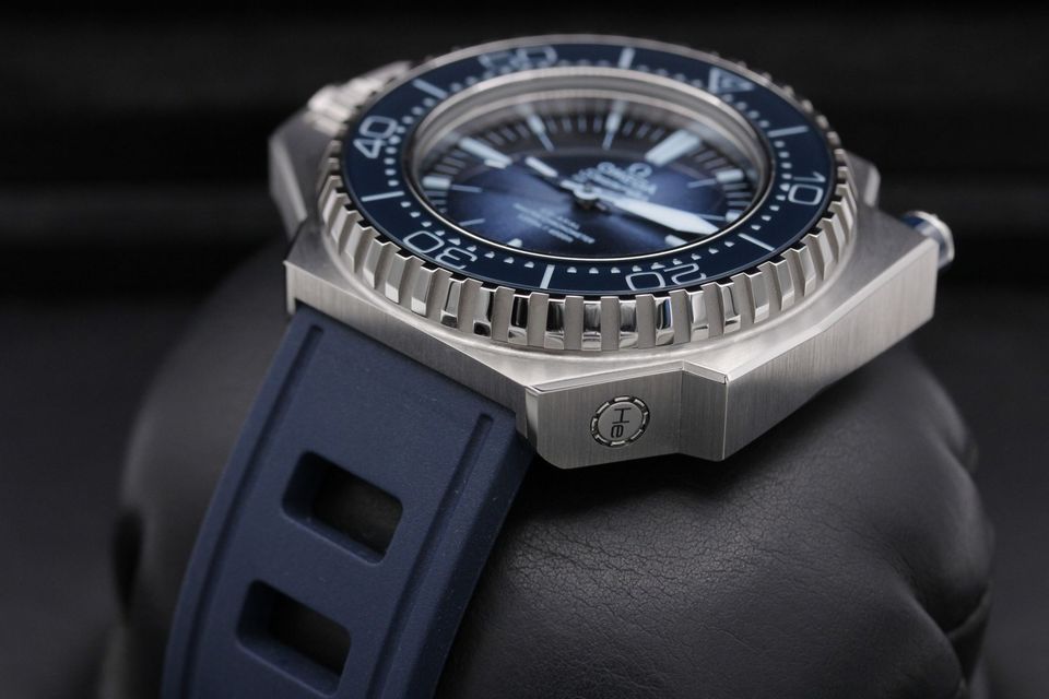 Omega Seamaster Ploprof 1200m 227.32.55.21.03.001 Image 2